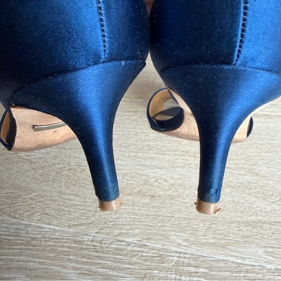 Badgley Mischka Blue Satin D’Orsay Peep Toe Crystal Heels Size 7 - Picture 9 of 14